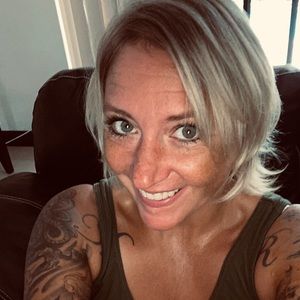 Meet your Posher, Laurie